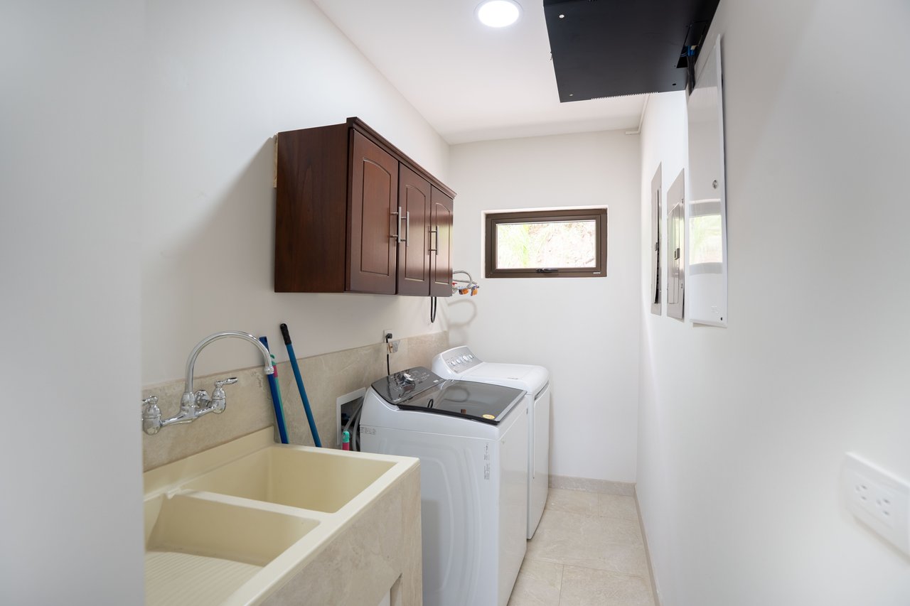 Villa Vista Serena, La Jolla Q | Ocean-View Luxury Home in Mar Vista, Playa Flamingo