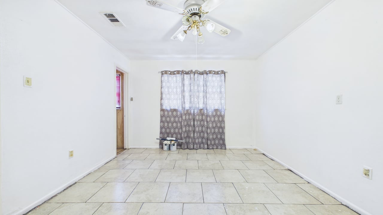 603 S Kenneth Ave.