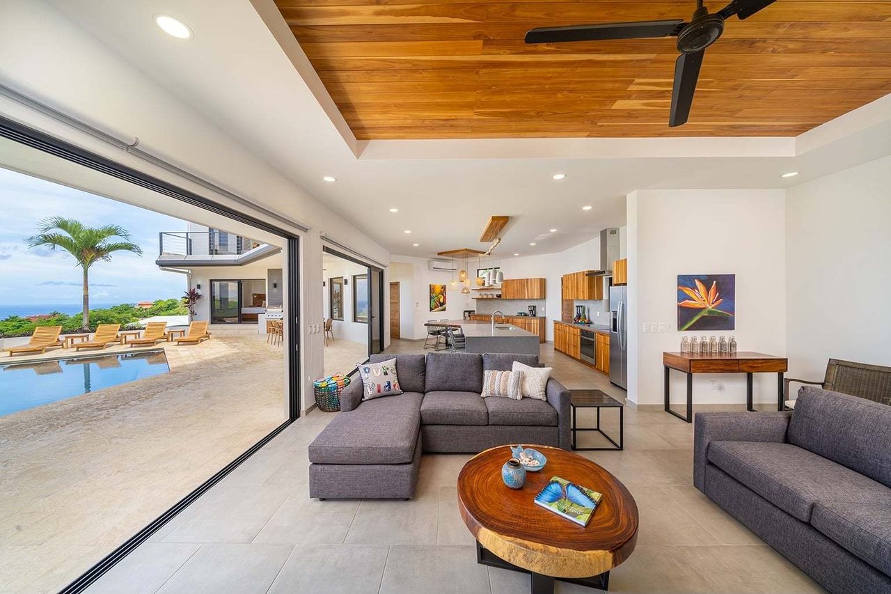 Modern Coastal Ocean View Villa, Flamingo, Guanacaste
