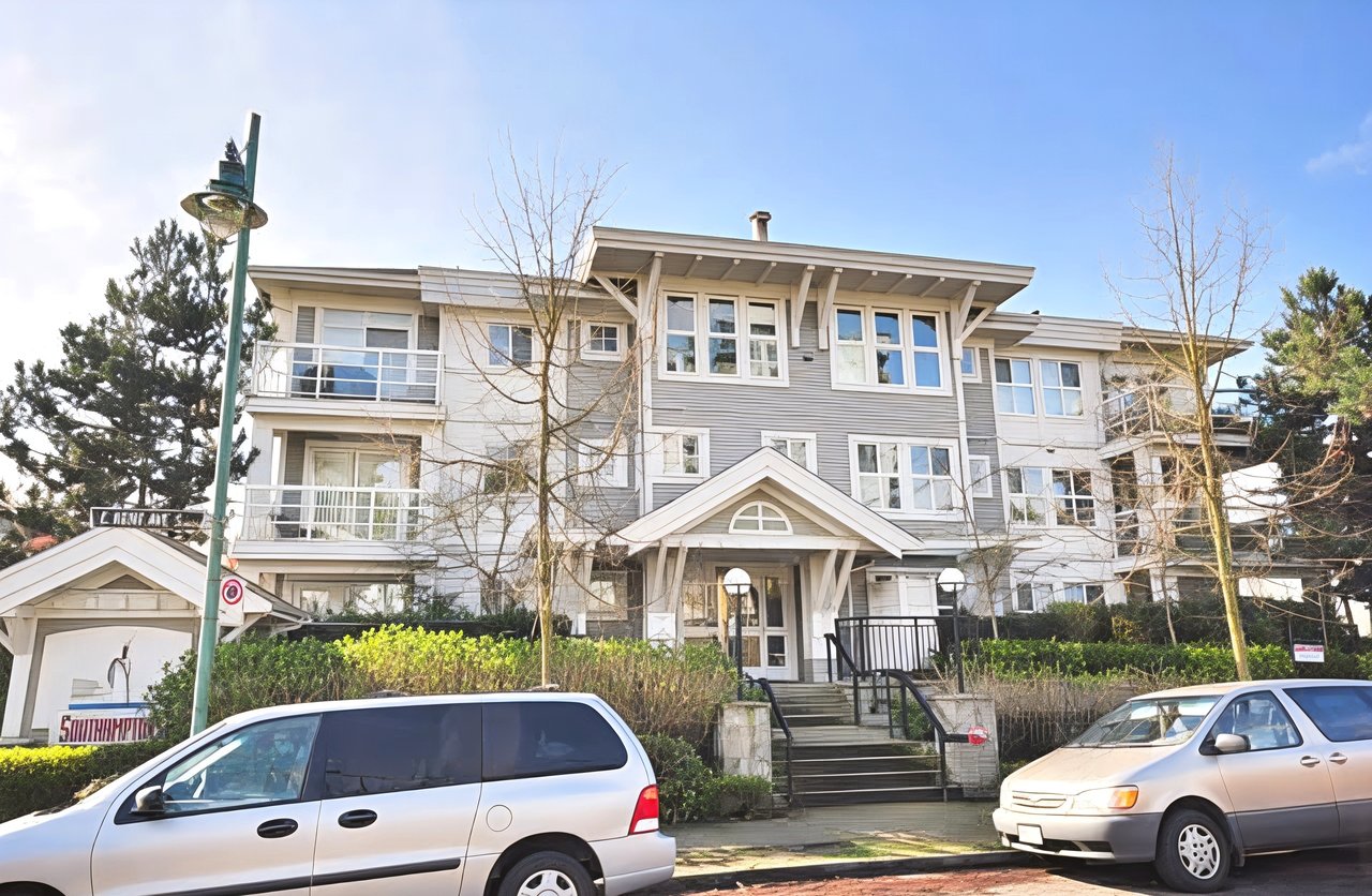 3038 E Kent Ave S Ave, #309