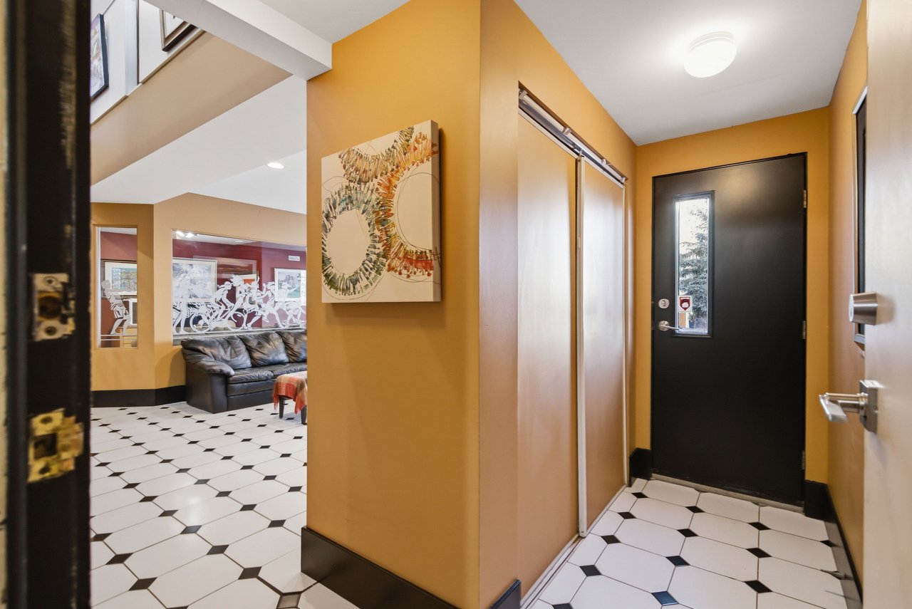 64 Patterson Mews SW