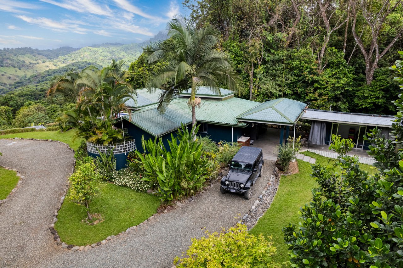 CASA TORTUGA – LAGUNAS OCEAN, MOUNTAIN, AND SUNSET VIEW HOME