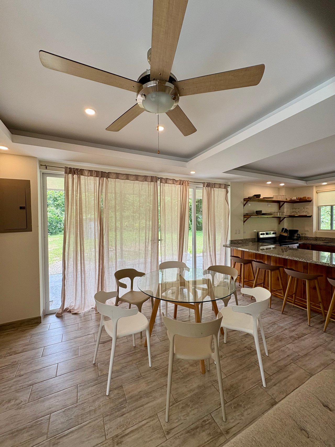 Serenity Riverside Jungle Pool Home