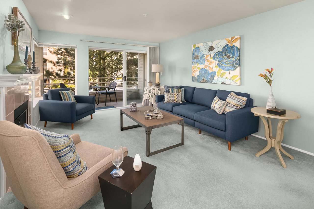 2125 California Ave SW, #202