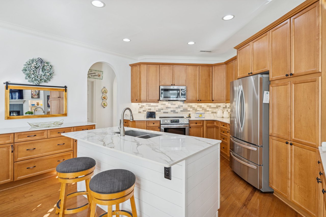 4037 Deer Creek Blvd