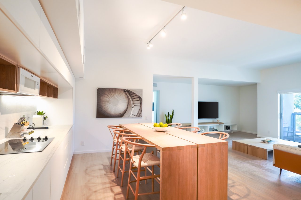 Beach Haus Bal Harbour Residences