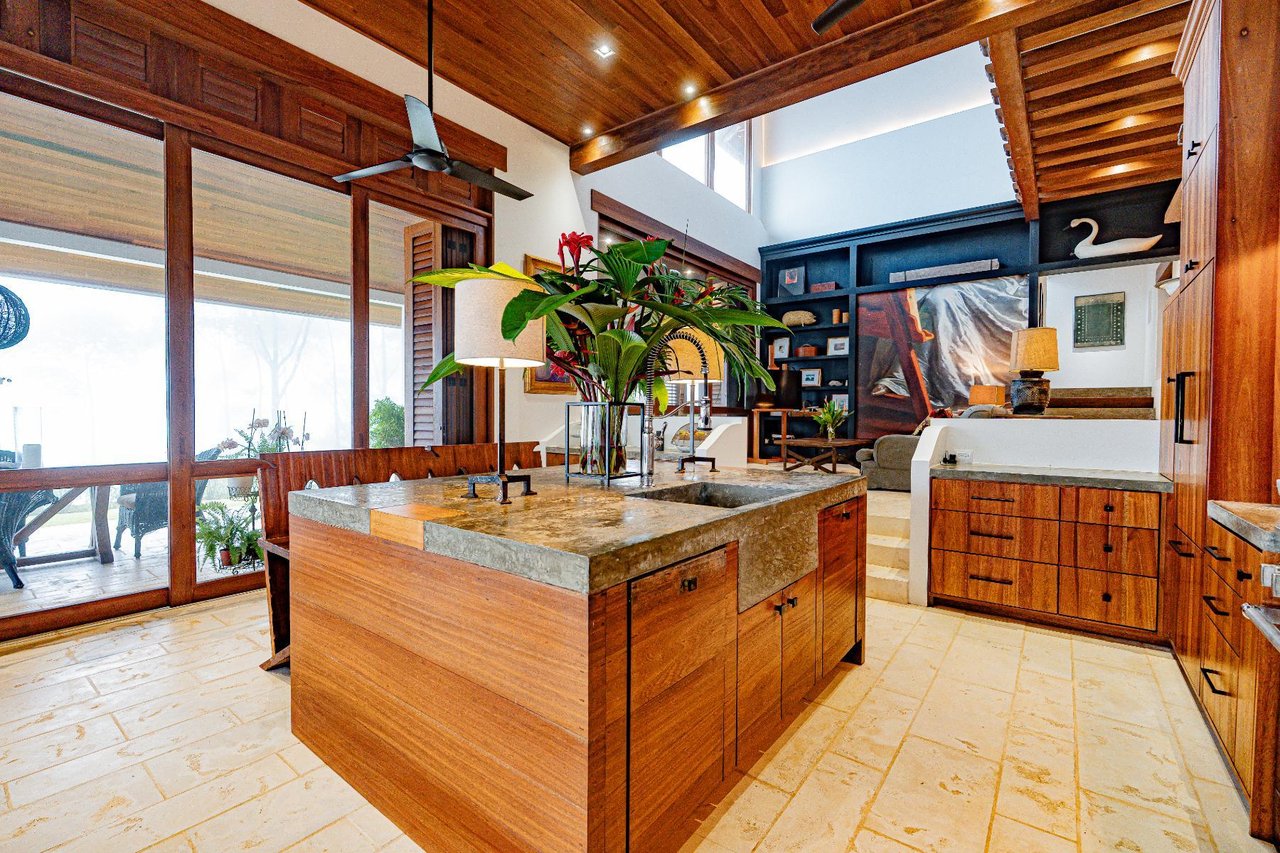Ocean View Estate Development Sites, Dominical, Puntarenas