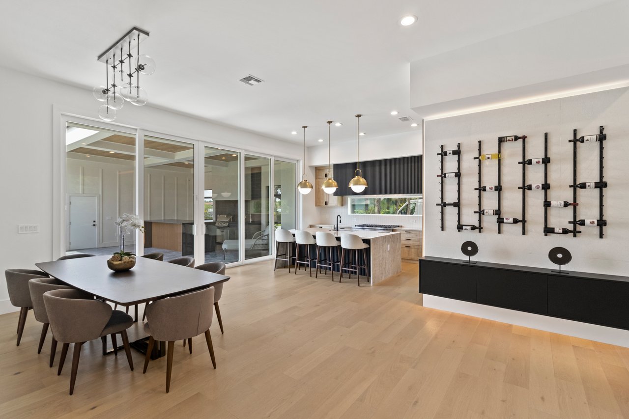 7706 Ficquette Rd- Windermere