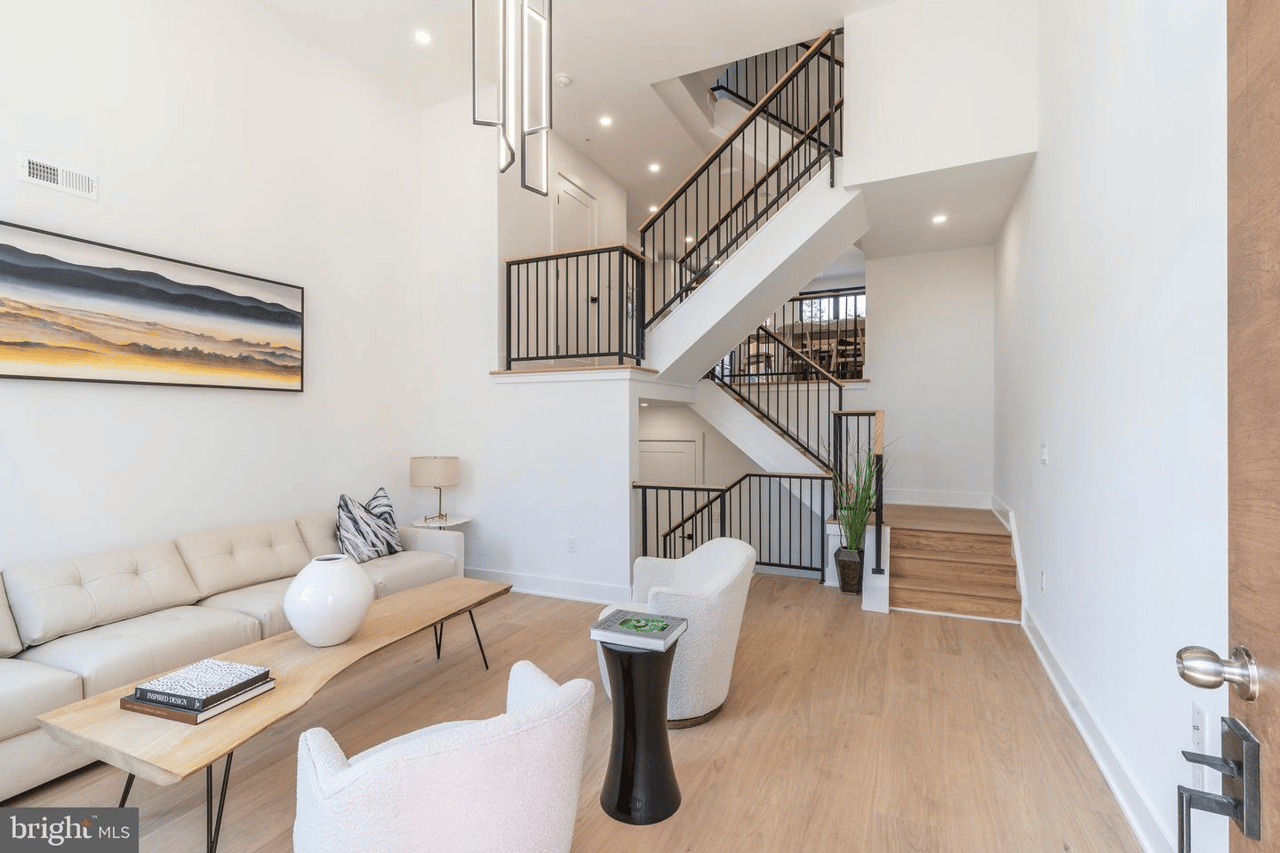 930 S Bonsall St, Philadelphia, PA 19146