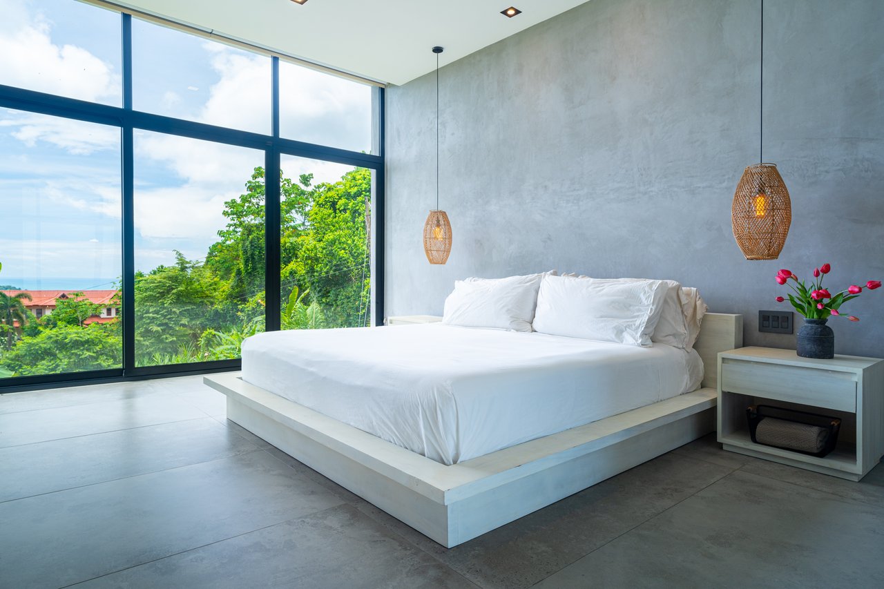 Casa La Artista - Sleek Modern Retreat with Ocean & Mountain Views in Ojochal