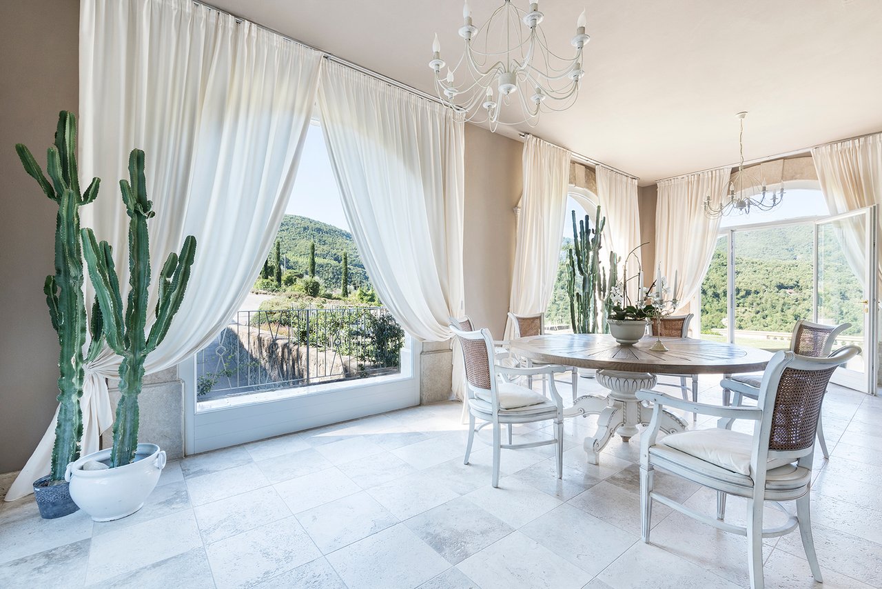 Villa Bianco Chic