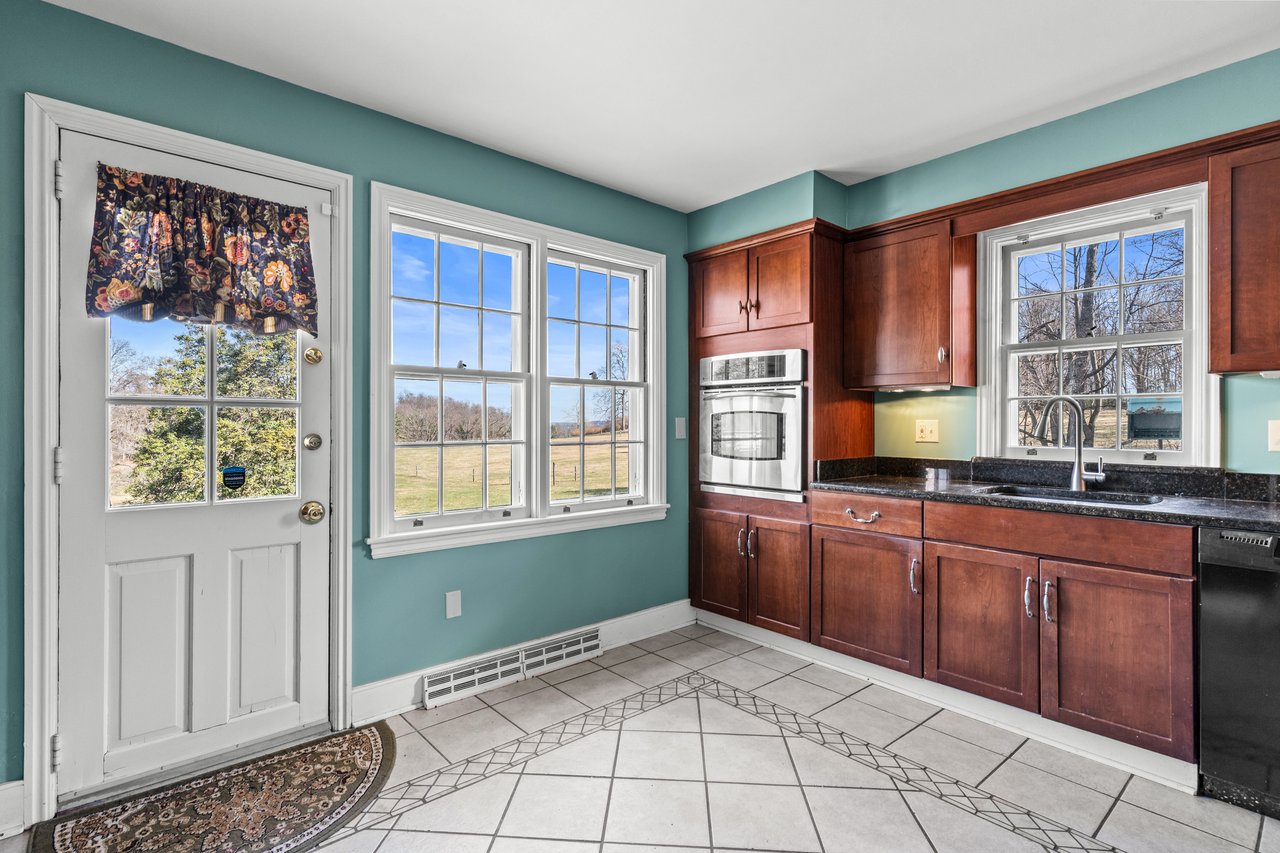 2016 Stonesthrow Road