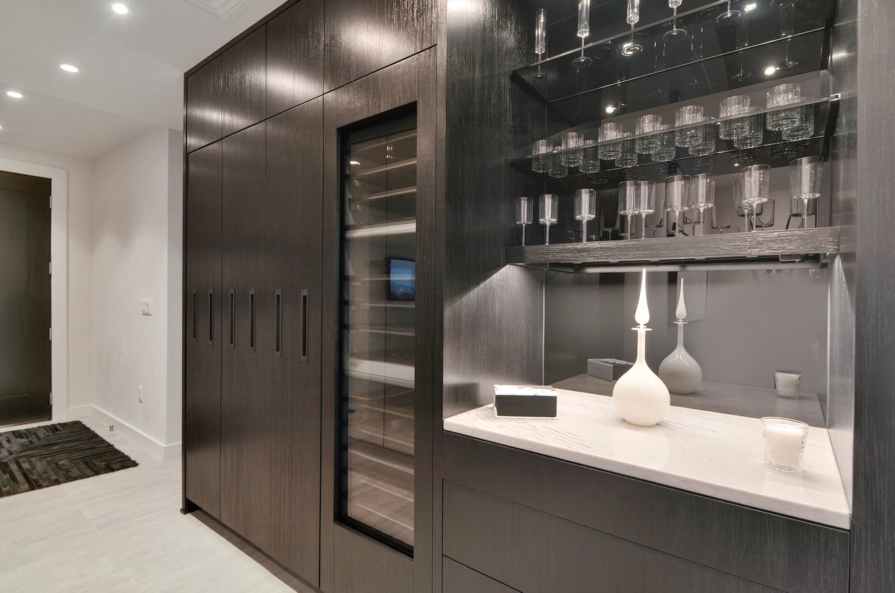 200 Congress Avenue #43ST