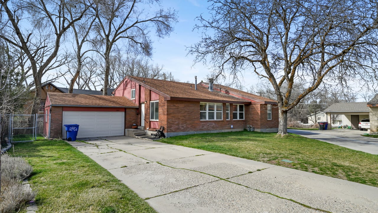1801 E Norma Cir Salt Lake City, UT 84121