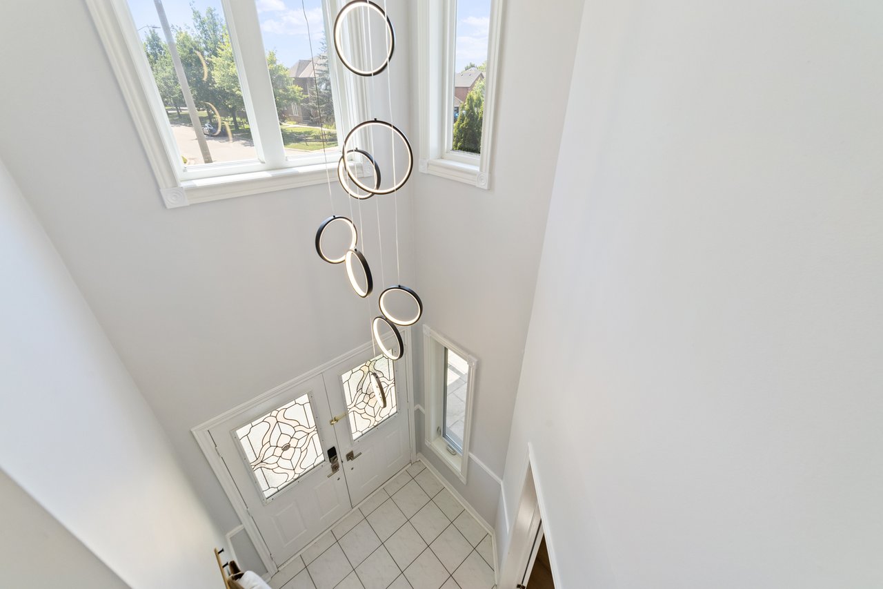 6837 Lisgar Drive