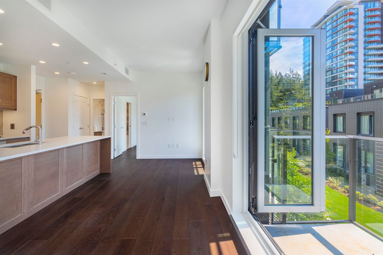 207-5681 Birney Ave