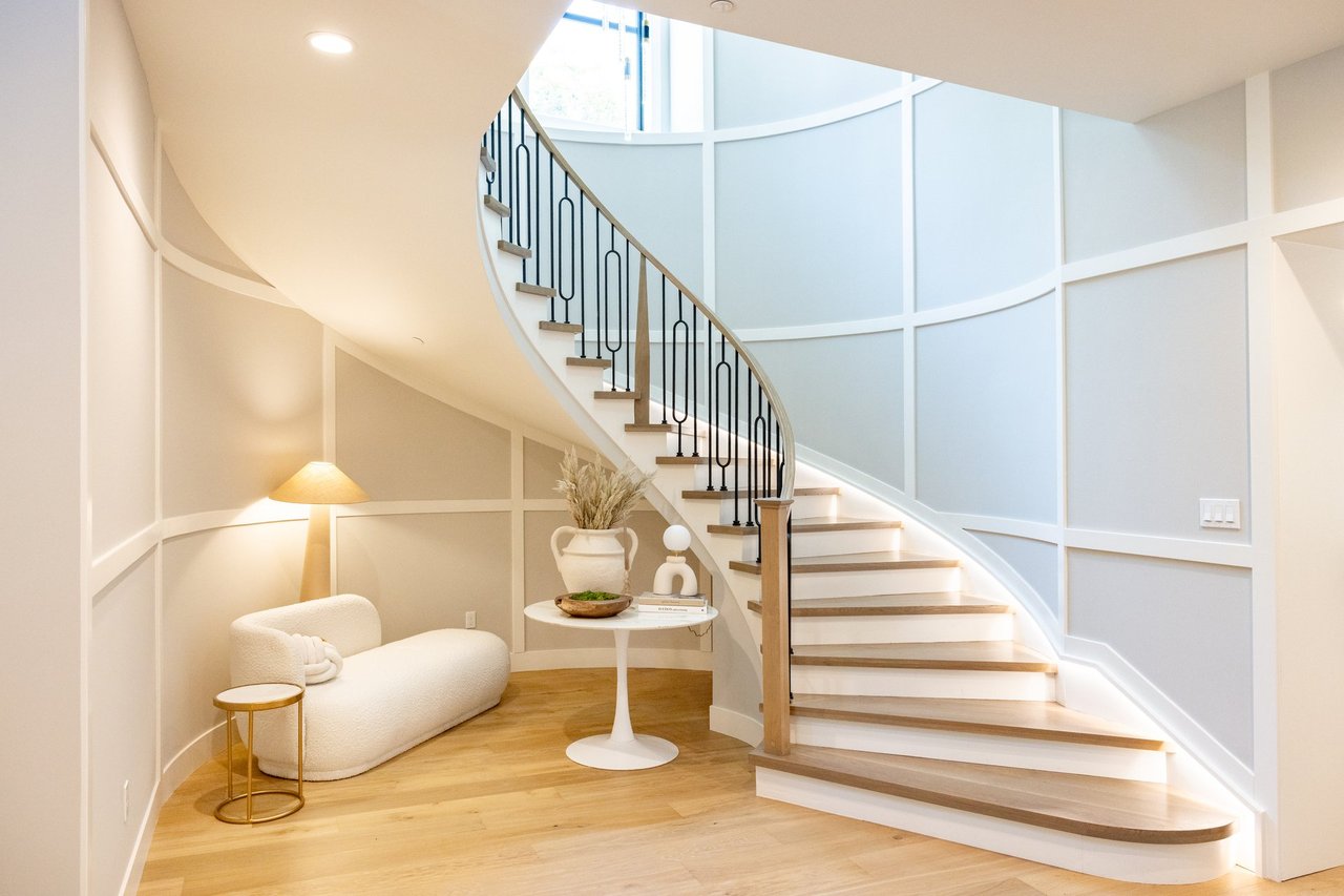 contact-form-background