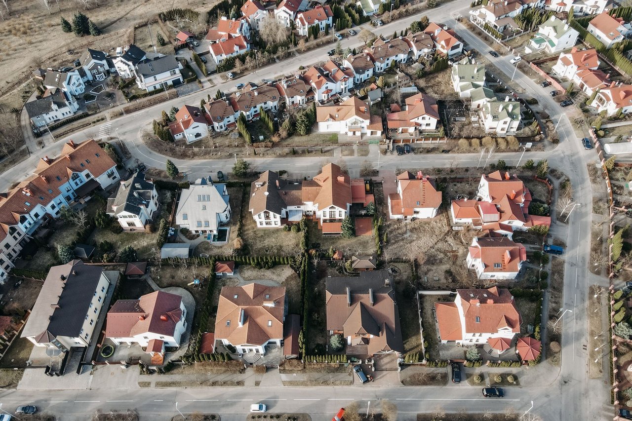 The Summer Housing Market Just Handed Buyers the Upper Hand