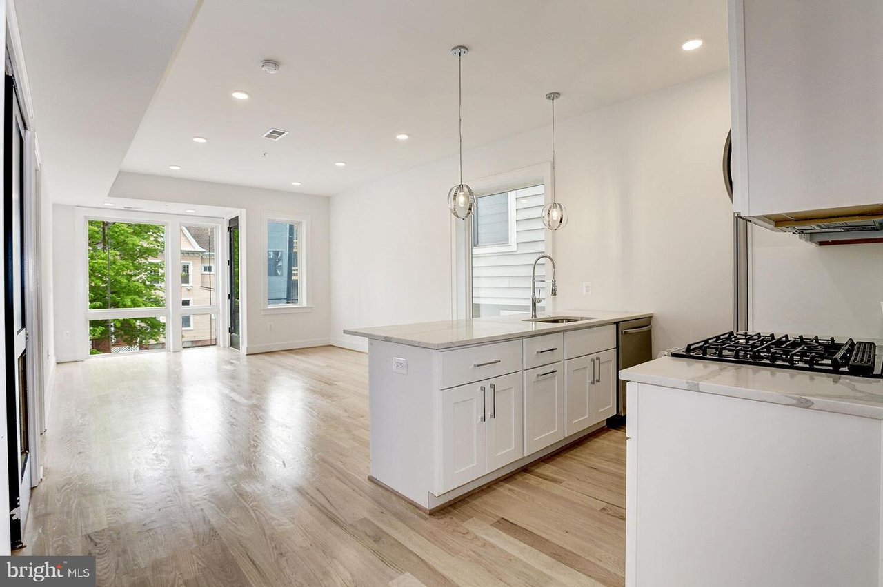 836 Varnum St NW #301
