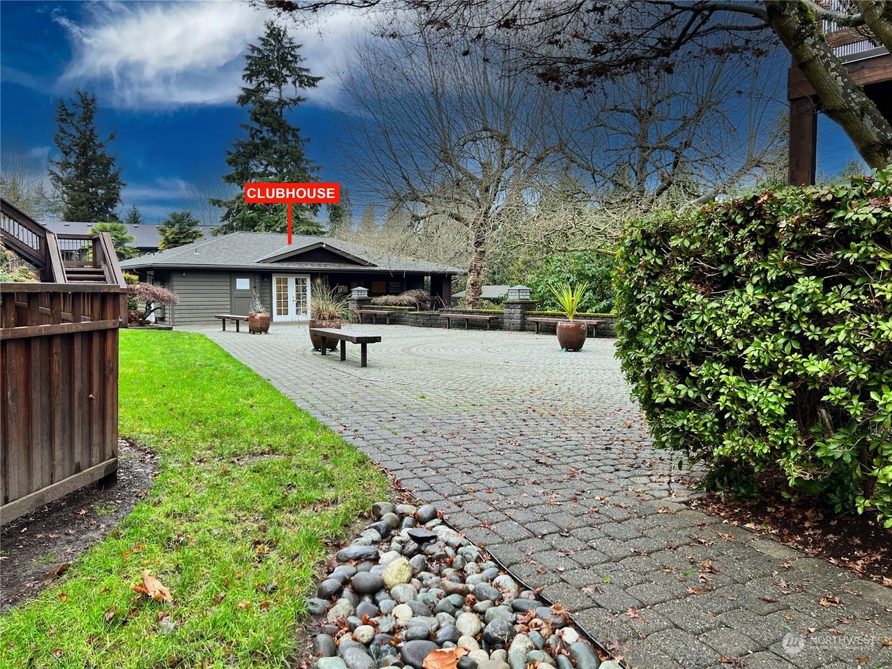 C110-21307 48th Ave