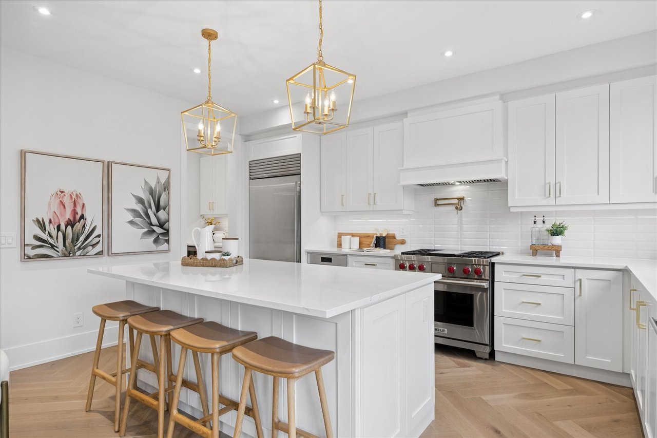 211 Busato Drive, Stouffville