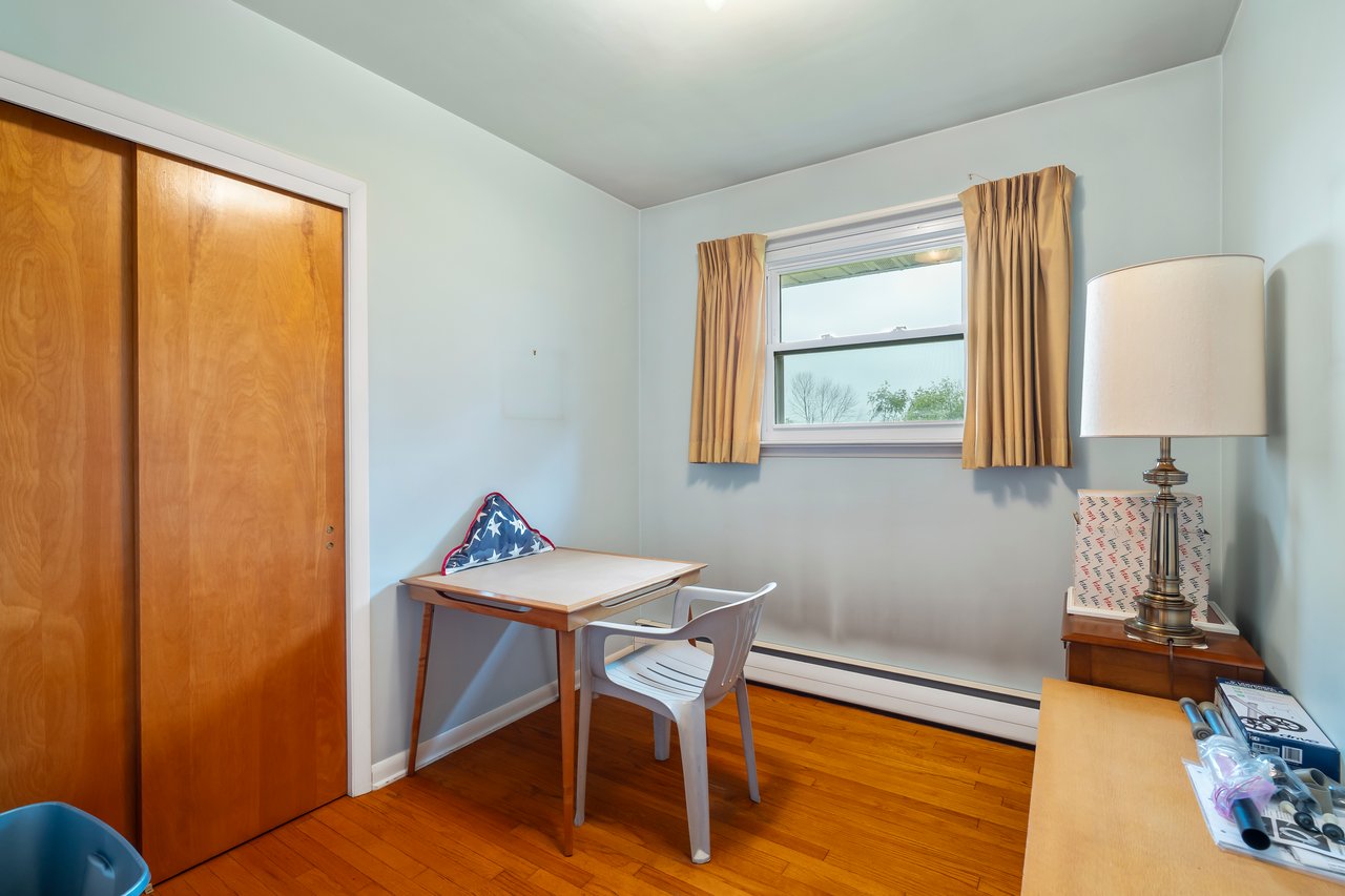 2186 Polk Valley Road