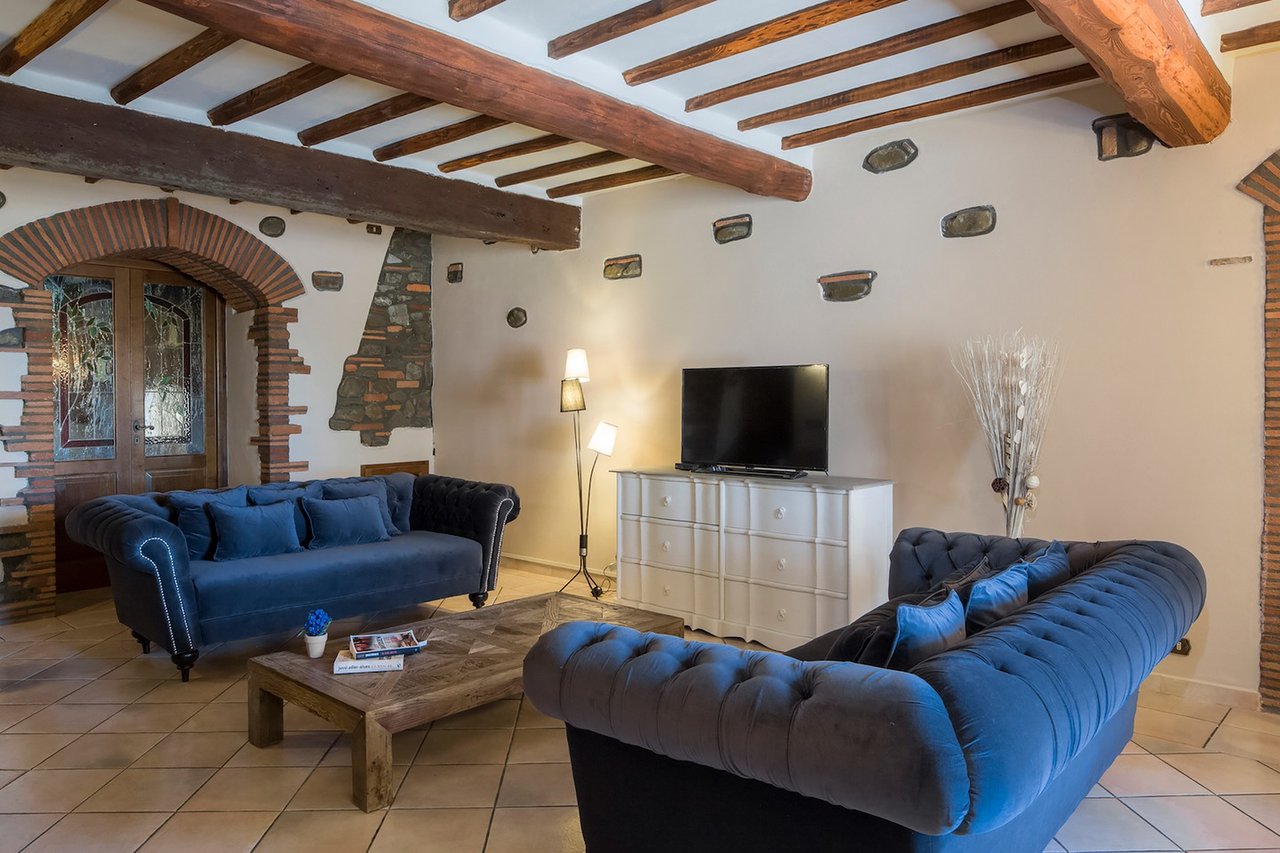 Marvelous Countryside Villa Outside of Lucca