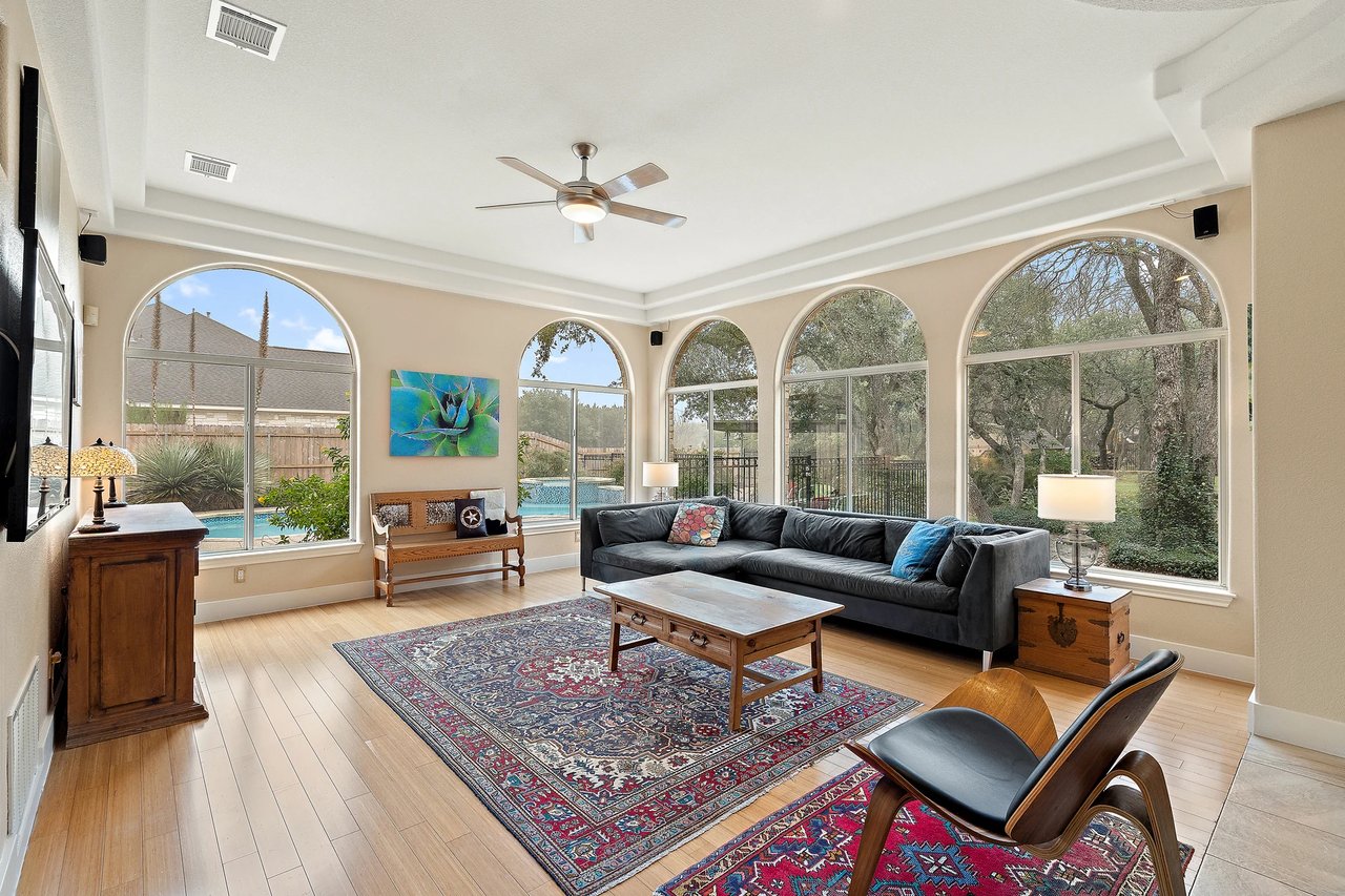 3813 McNeil Dr