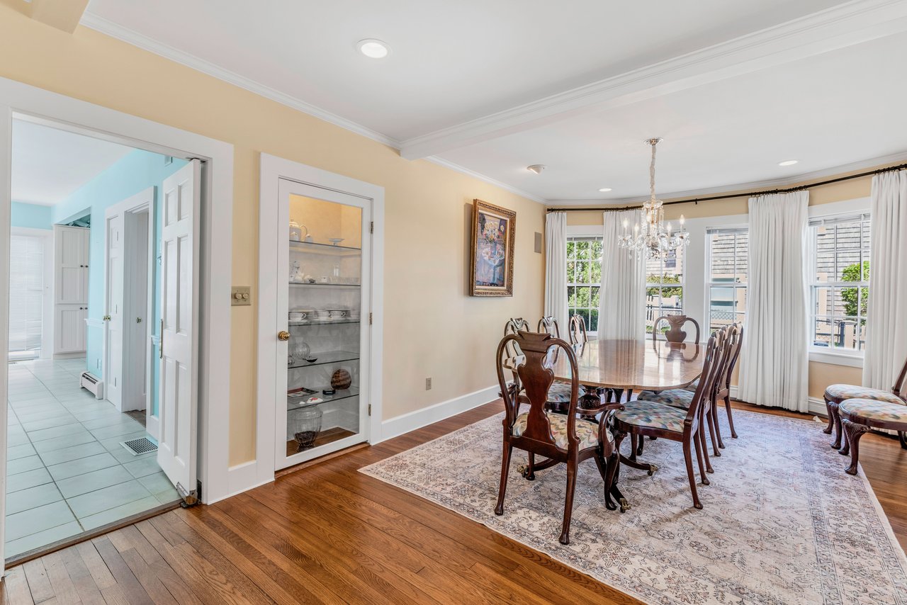 Expansive Water Views in Hyannis Port