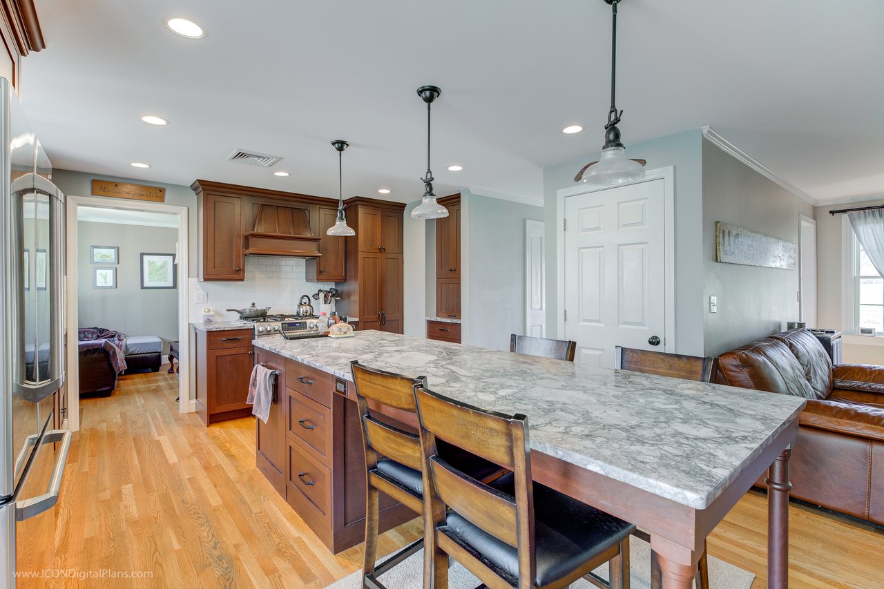 41 Chelsea Drive, Portsmouth RI, 02871