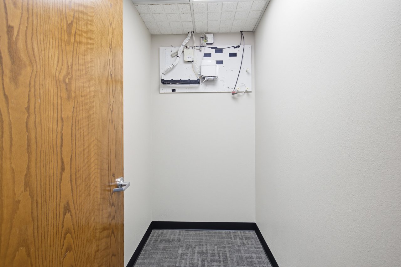 Independence Plaza I & II | Move-in Ready Spec Suites | For Lease