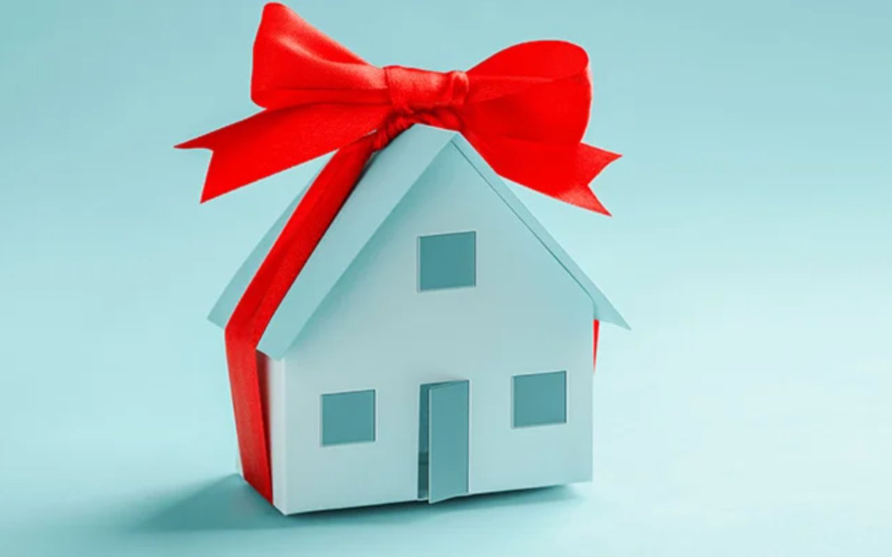 Is Your House the Top Thing on a Buyer’s Wish List this Holiday Season?