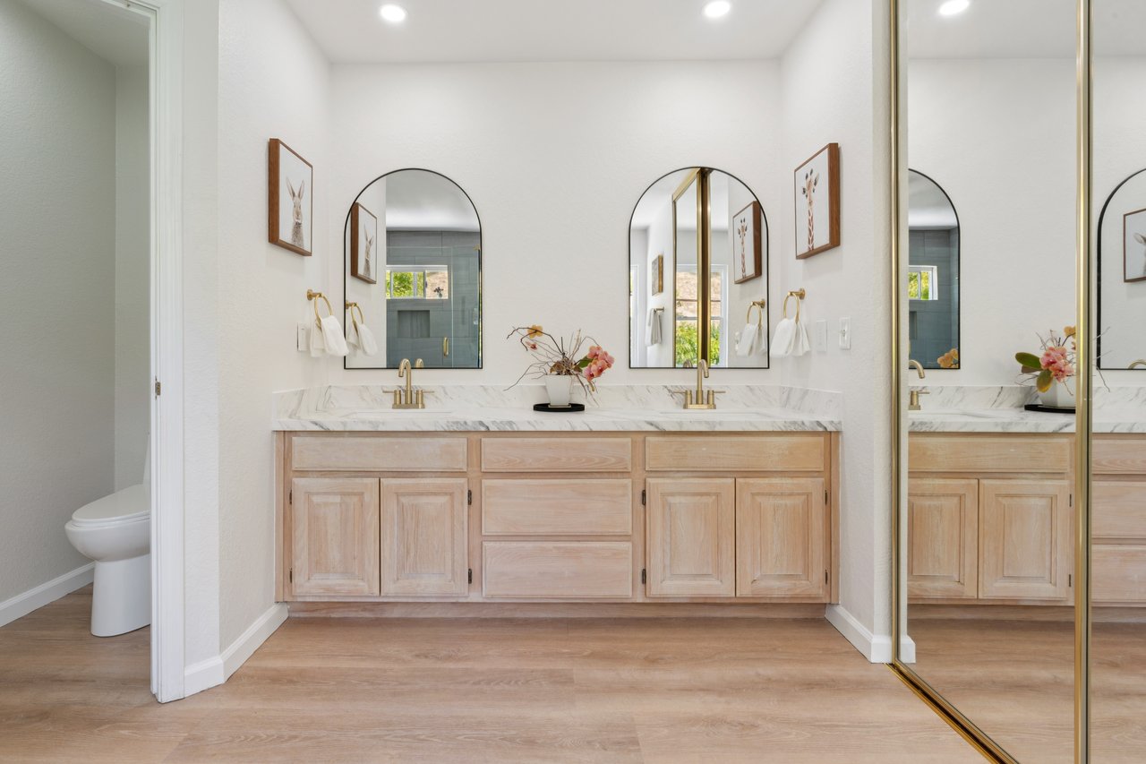 219 Butterfield Dr