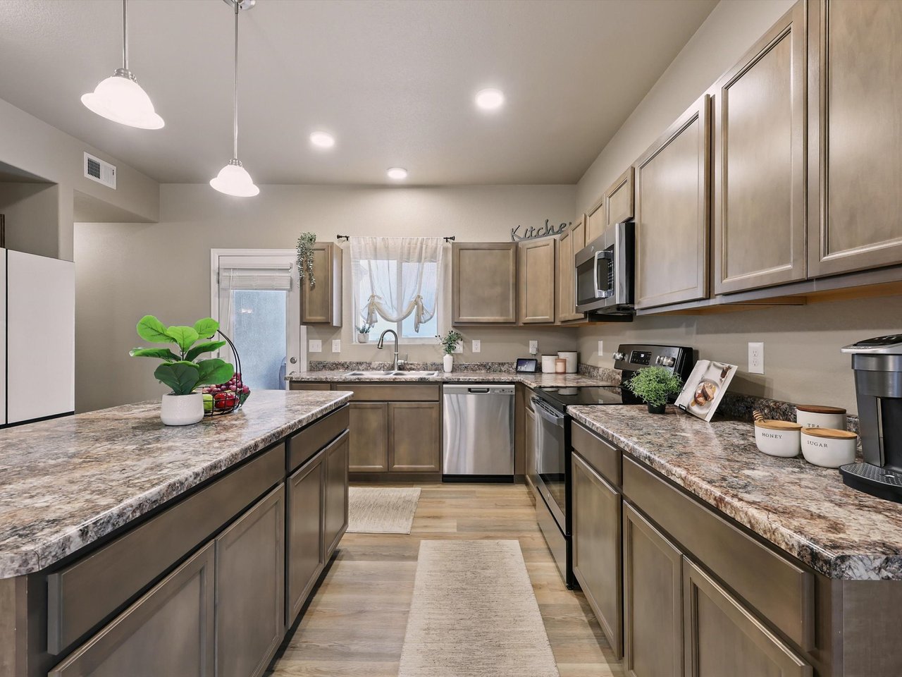 5332 Gannet Lane