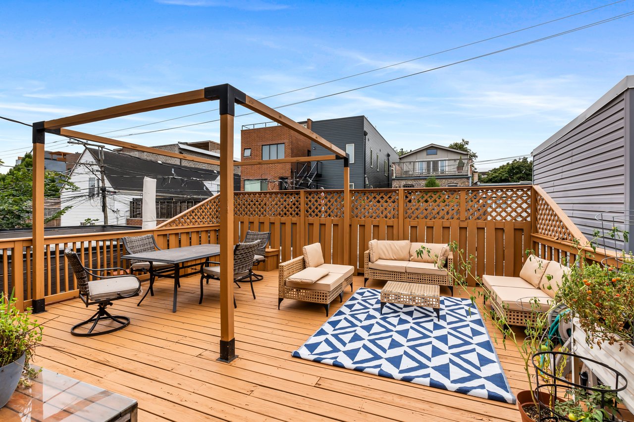 942 N Wolcott Ave #1