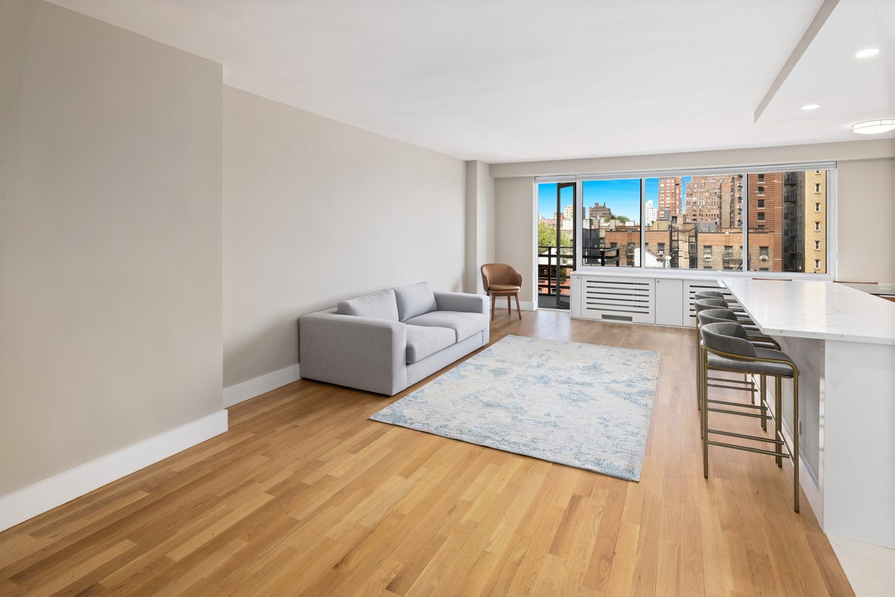 400 Central Park West, 8W