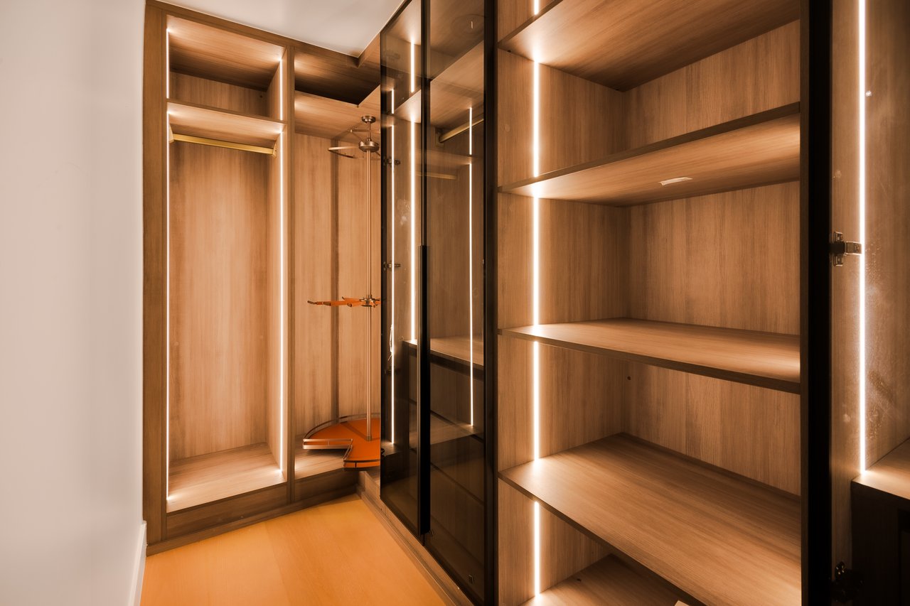 8921 Appian Way, Hollywood Hills