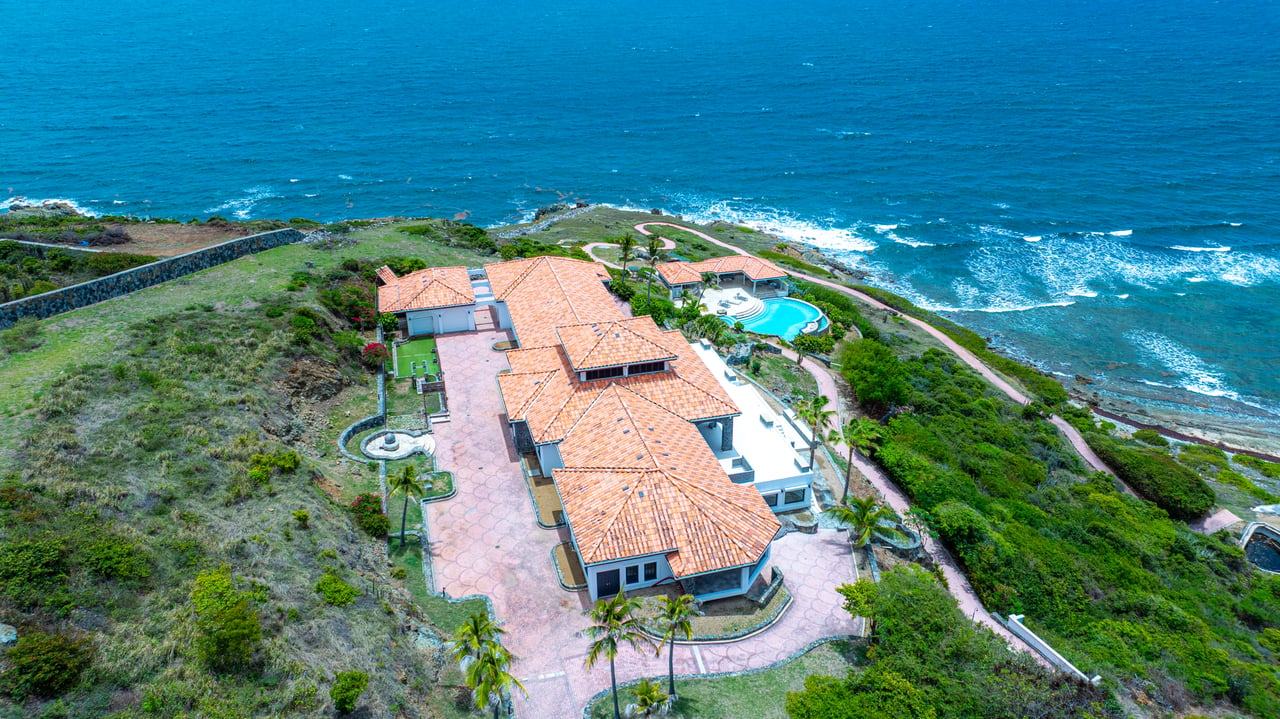 The Seafire Estate - The Jewel of St. Maarten 