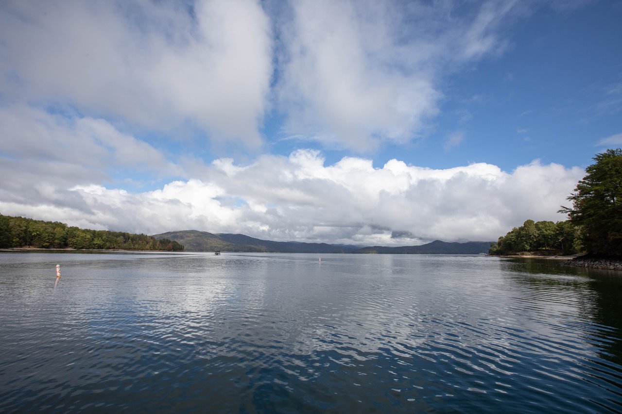 Lake Keowee