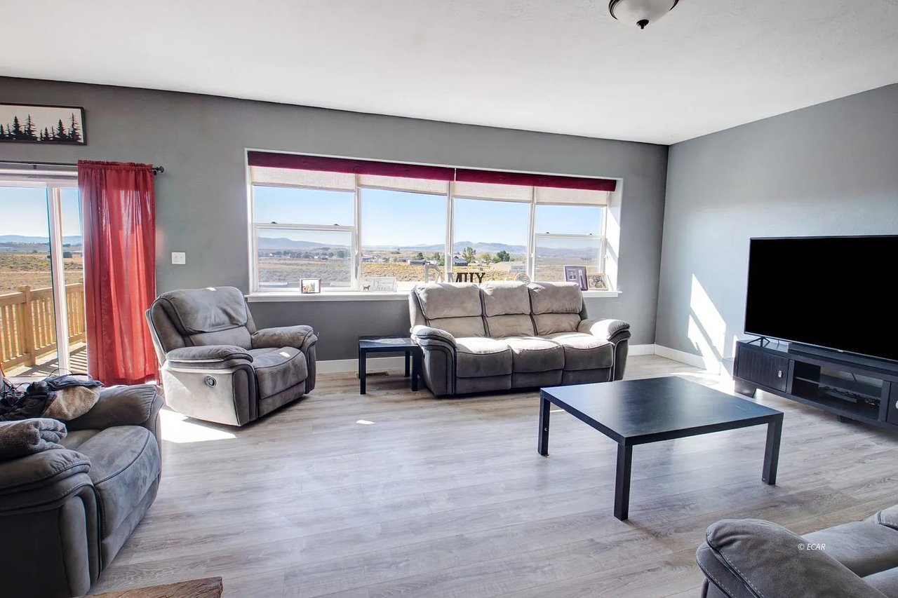 463 Diamondback Dr