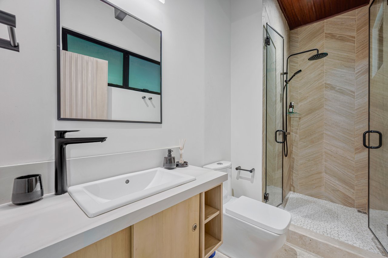 Guiones Private Residences
