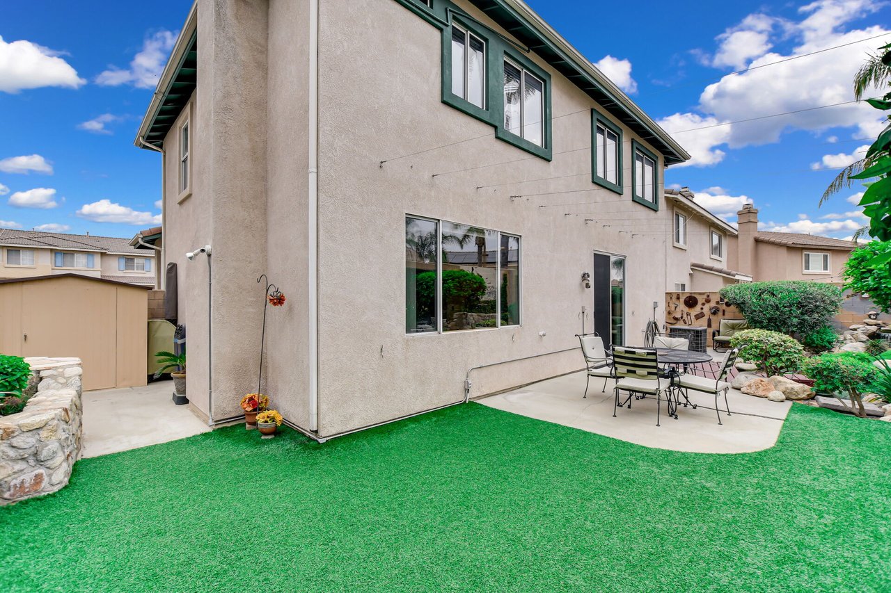 5744 Tamarisk Way