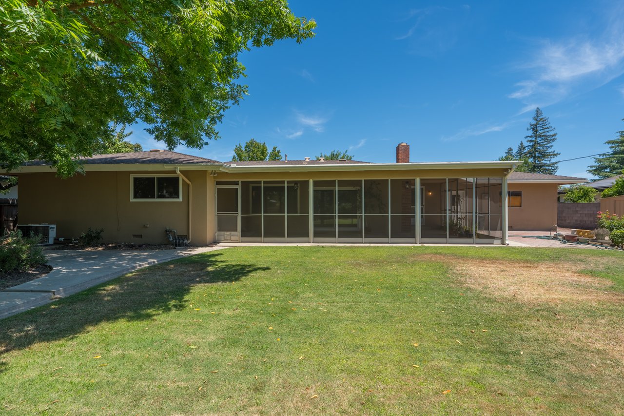 645 W Celeste Ave