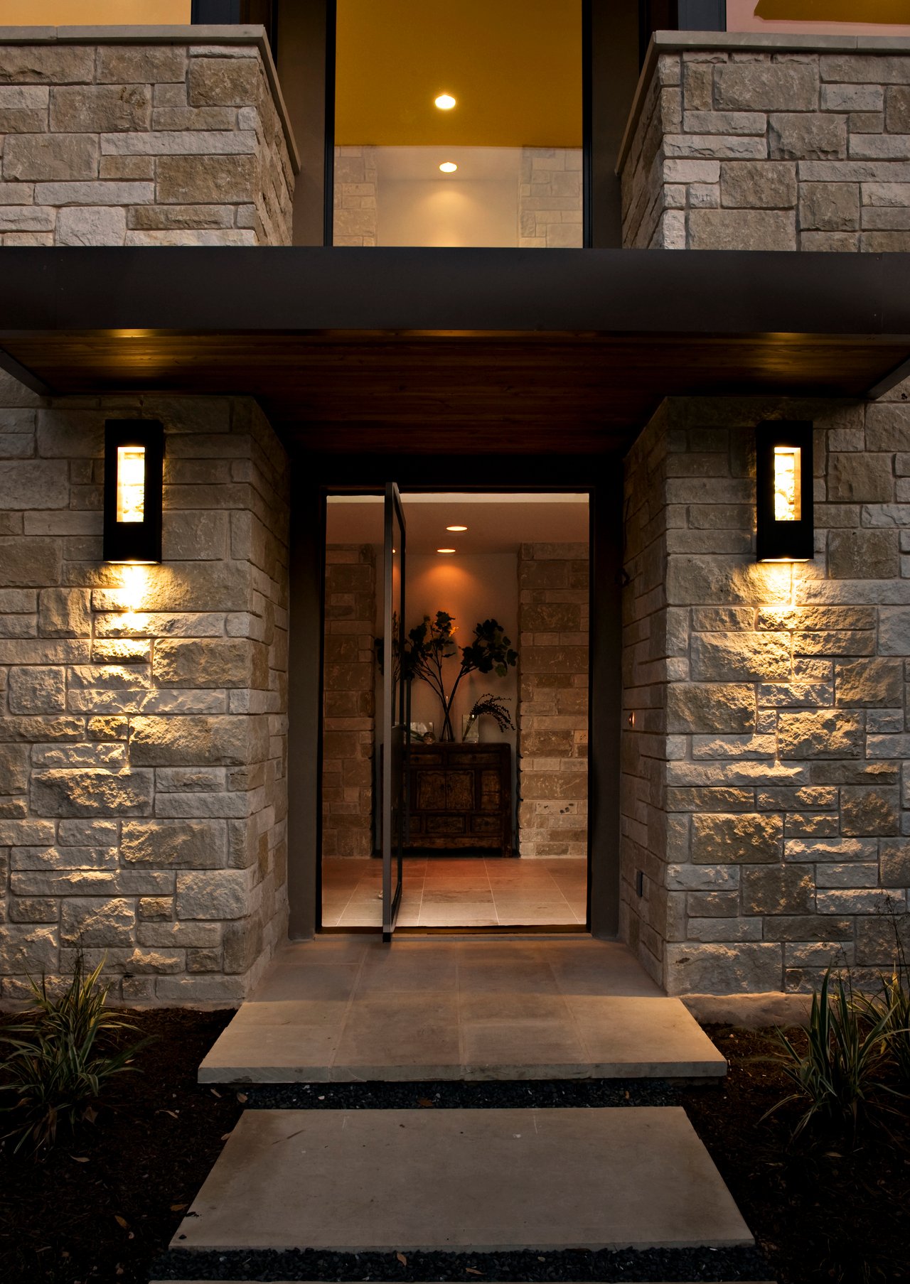 Modern Elegance in Barton Creek