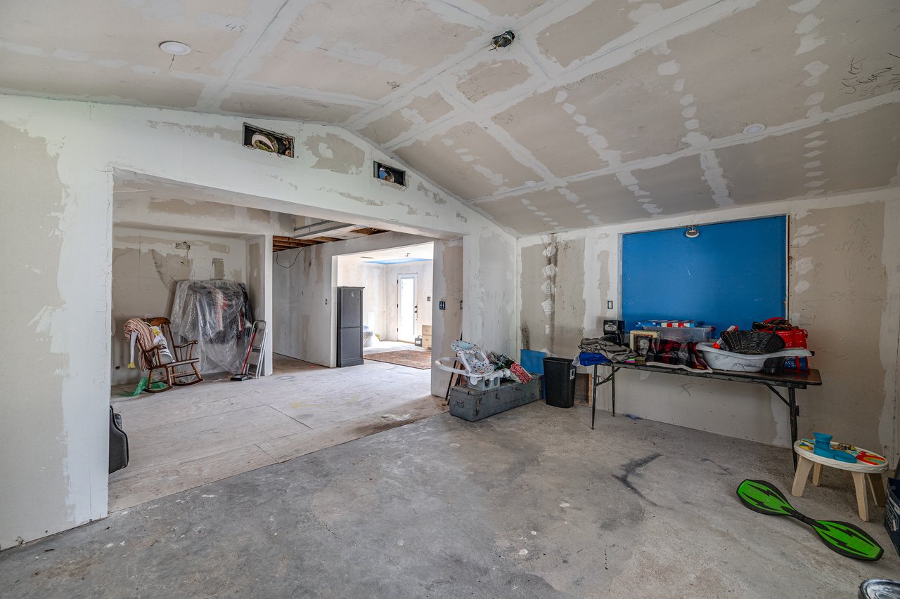 1506 Pine St Ozona, TX 76943