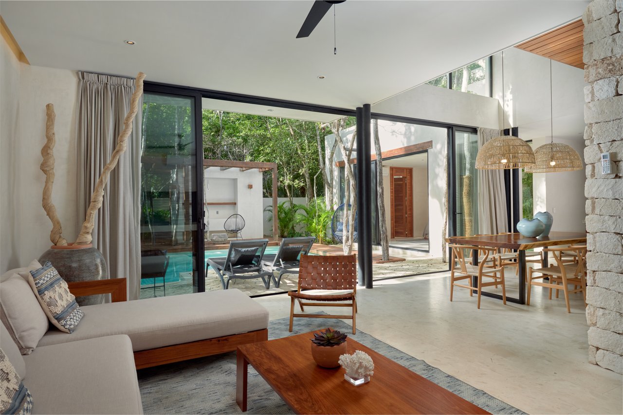 Casa Lydia | 3BR Villa w/ Walk-Out Pool Suite