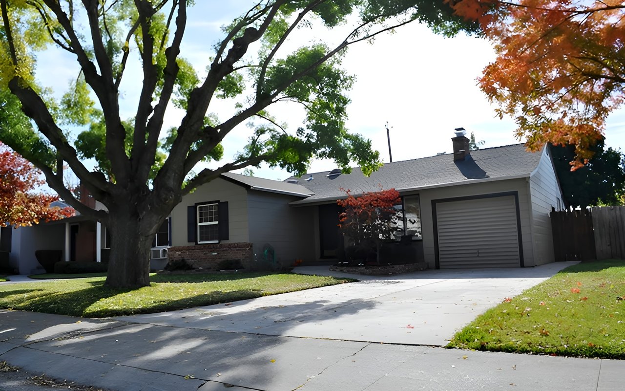 East Sacramento Home for Sale! 5200 C St. Sacramento, CA 95819