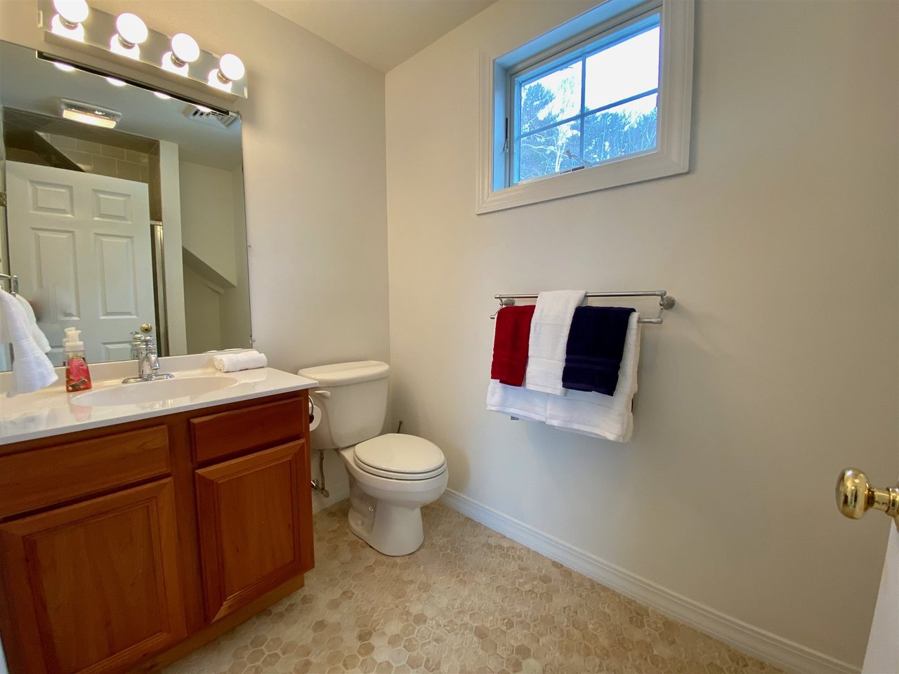 224 Edgewater Drive