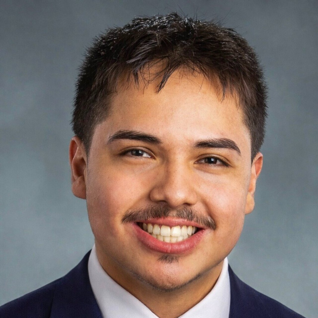 Marcos Diaz Sioux Falls, SD Real Estate Agent Headshot 