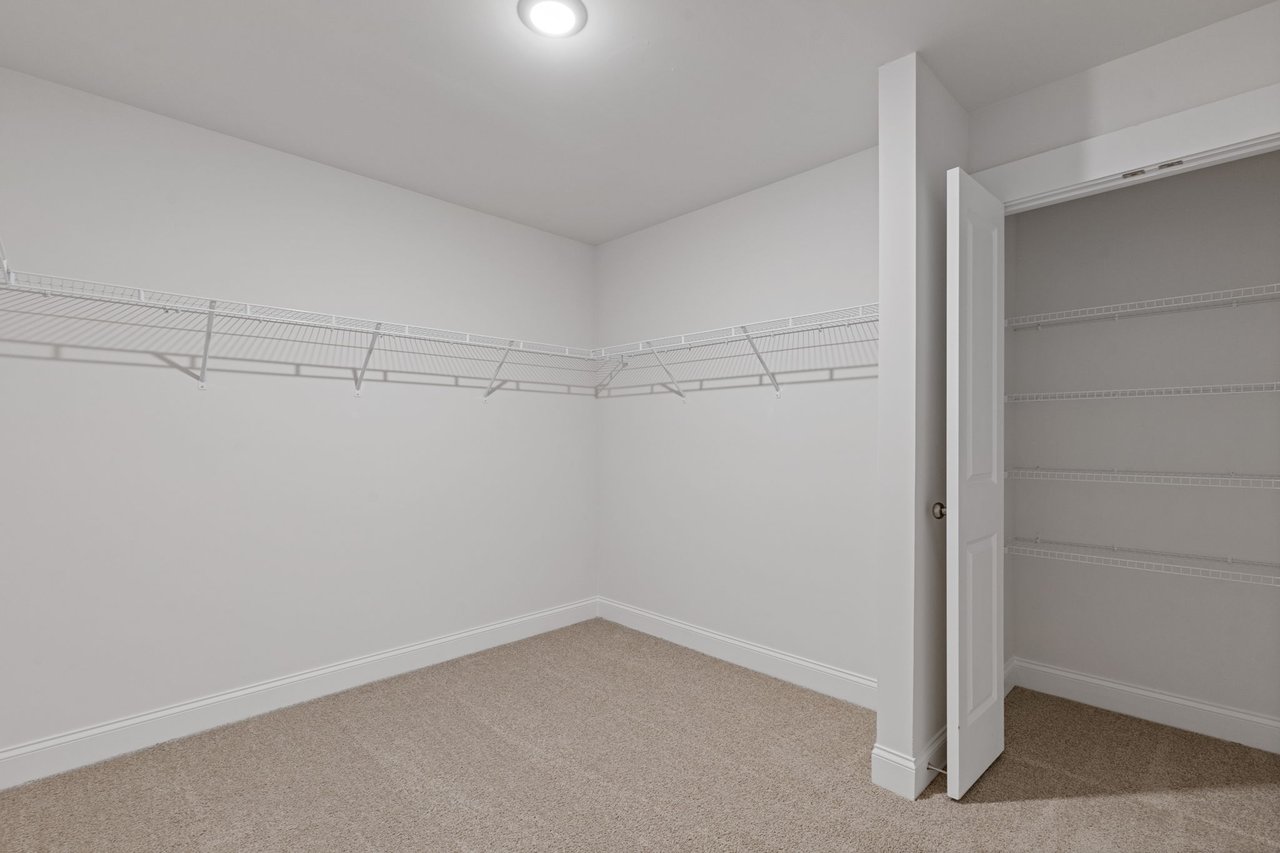 78 Radiant Ct